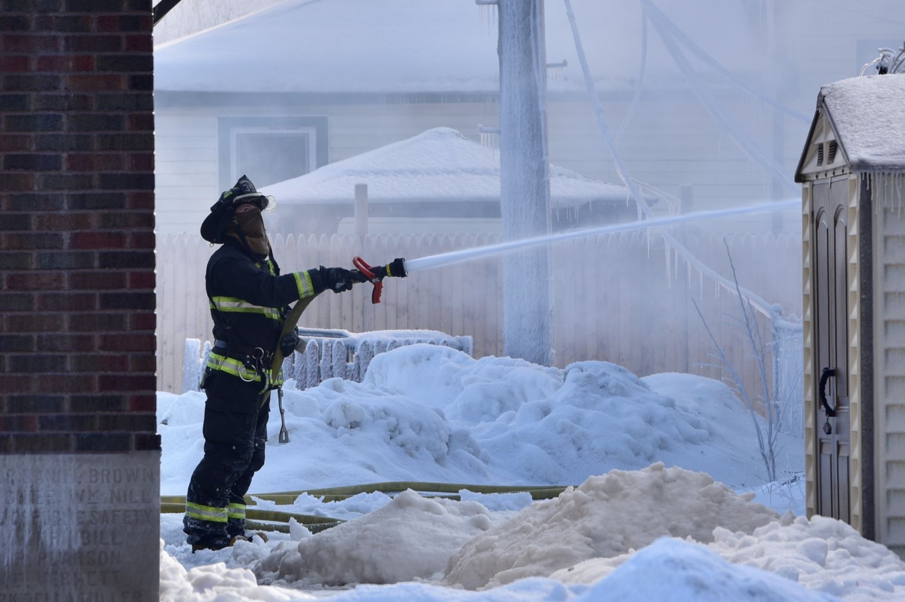 Fire Fighters battle Extra Alarm fire in Frigid Weather